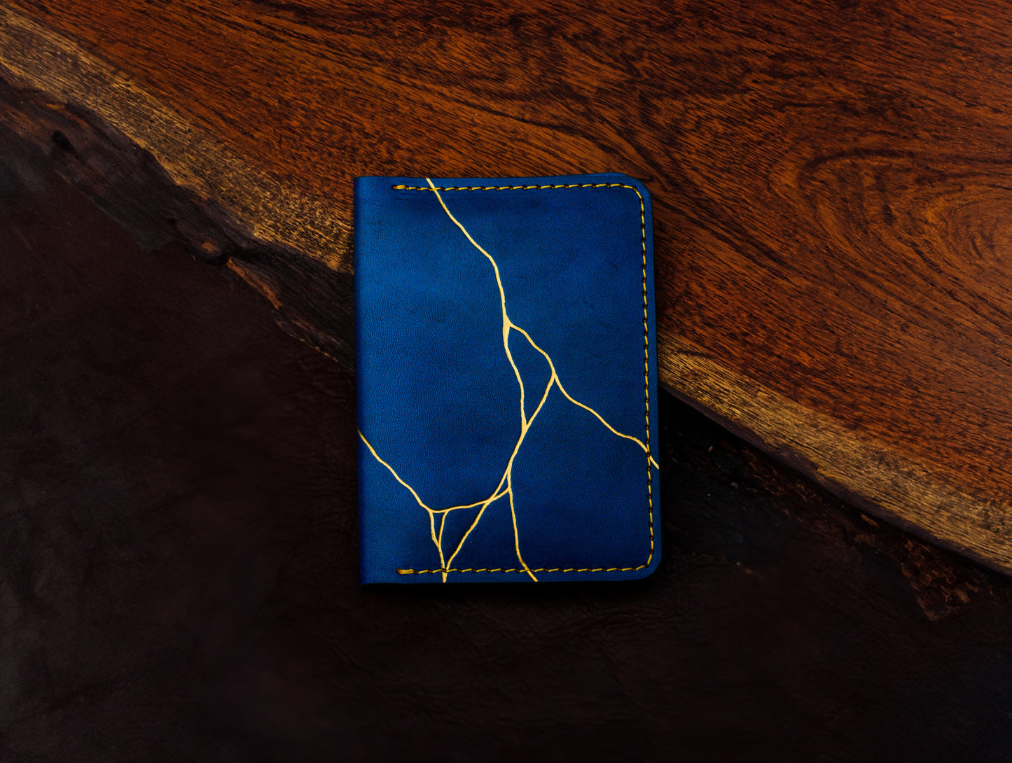 Kintsugi "Boreal" - Passport Wallet