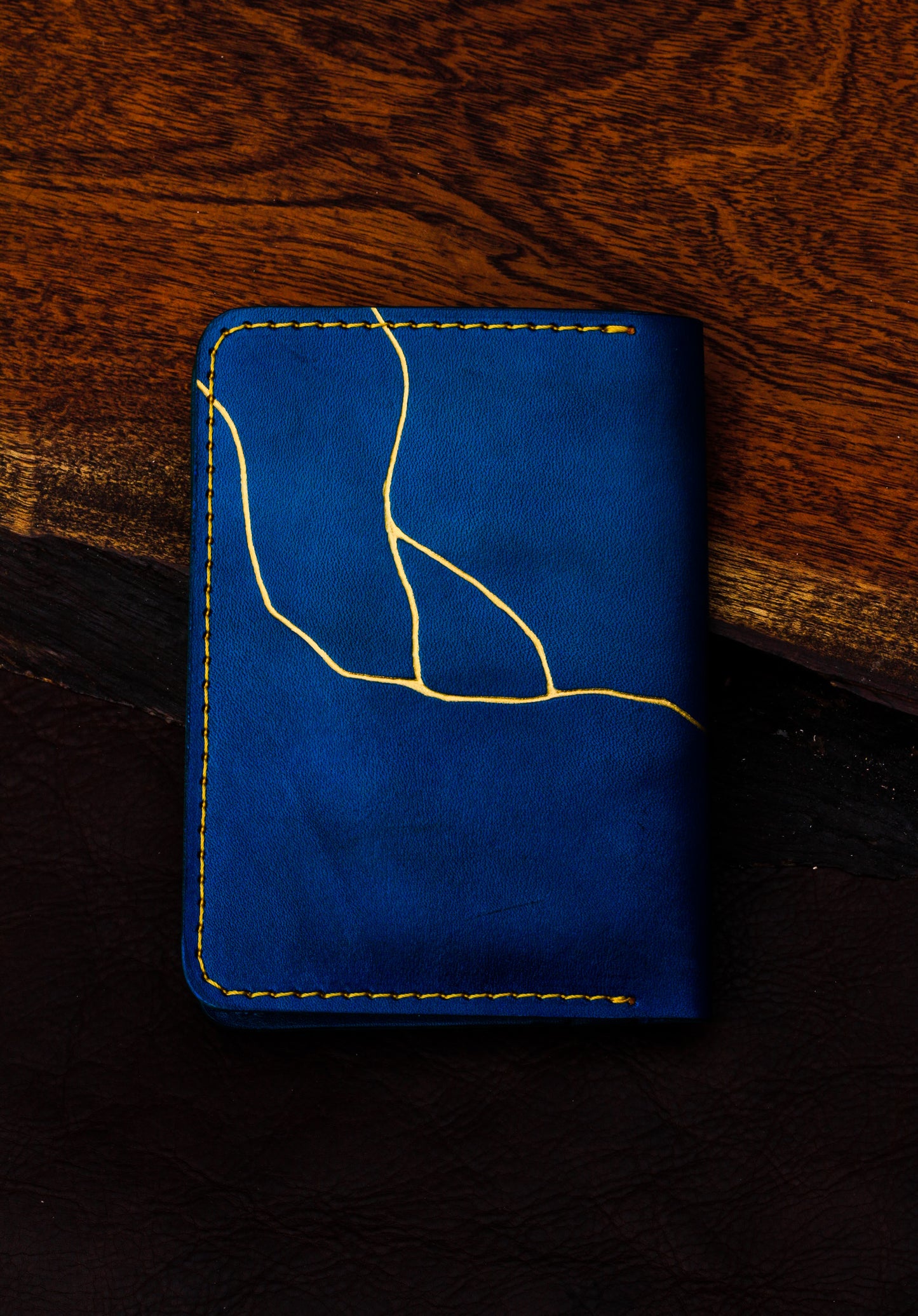 Kintsugi "Boreal" - Passport Wallet
