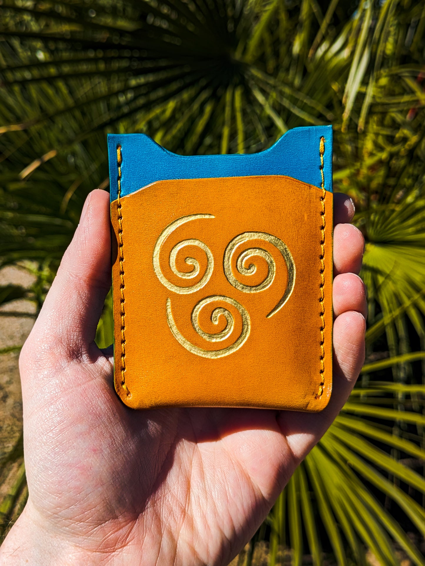 Avatar Air Element "Pygmy" - Vertical Card Wallet