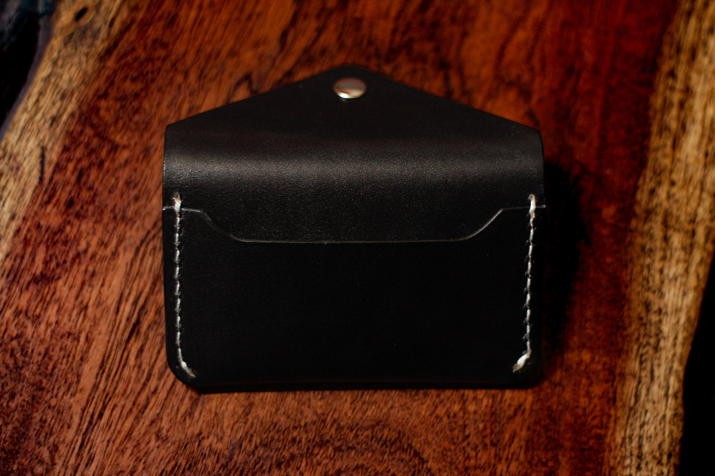 The Burrow - Snap Card Wallet