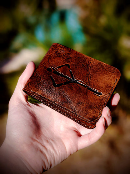 Bloodborne: Hunter's "Snowy" - Classic Bifold Wallet