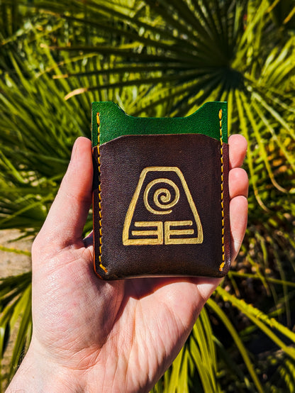 Avatar Earth Element "Pygmy" - Vertical Card Wallet