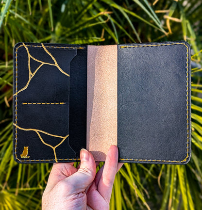 Kintsugi "Boreal" - Passport Wallet