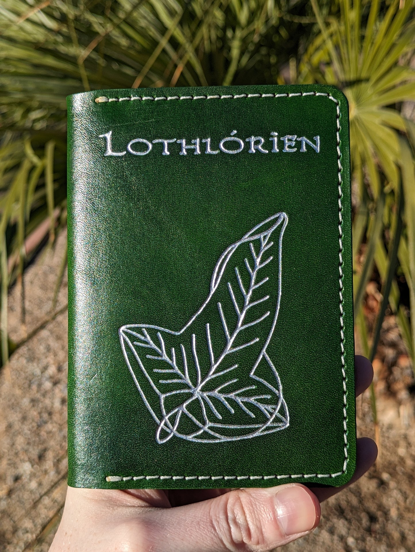 LotR: Lothlorien "Boreal" - Passport Wallet
